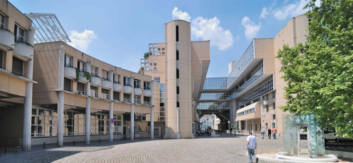 École Normale Supérieure de Lyon École Normale Supérieure de Lyon
