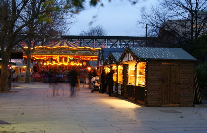 South Bank Christmas Market Photo © Peter Trimming (cc-by-sa/2.0)